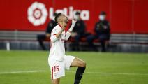 SEVILLE, SPAIN - NOVEMBER 21: Youssef En-Nesyri of Sevilla celebrates after scoring his team's second goal during the La Liga Santander match between Sevilla FC and RC Celta at Estadio Ramon Sanchez Pizjuan on November 21, 2020 in Seville, Spain. Football Stadiums around Europe remain empty due to the Coronavirus Pandemic as Government social distancing laws prohibit fans inside venues resulting in fixtures being played behind closed doors. (Photo by Fran Santiago/Getty Images)	