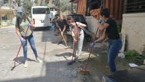 متطوعون ينظفون شوارع بيروت (فيسبوك)