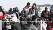 نُقل المهاجرون إلى العاصمة الليبية طرابلس (محمود تركية/ فرانس برس)