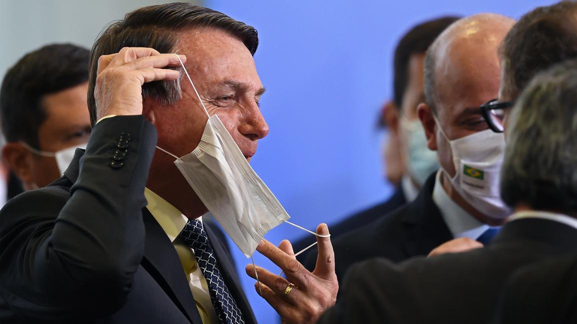 الرئيس البرازيلي بين في كماشة بين تدهور صرف العملة وتزايد تفشي كورونا