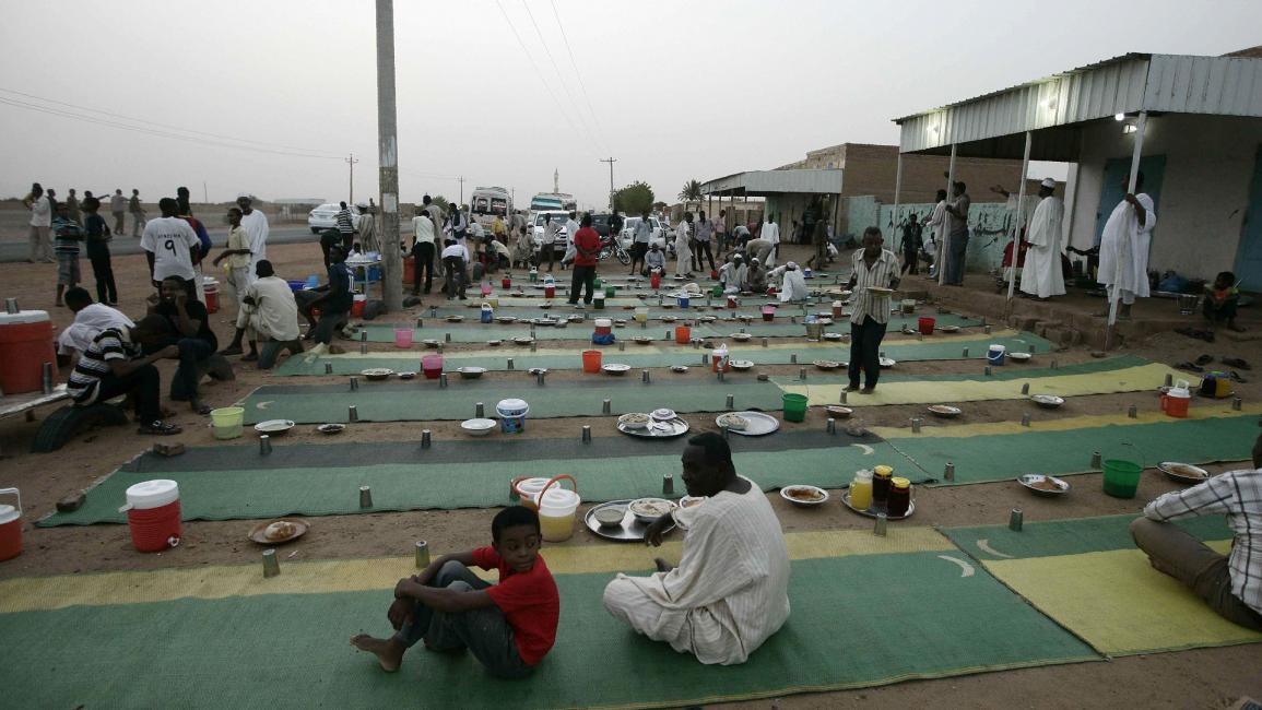 سودانيون وإفطار رمضان - السودان - مجتمع