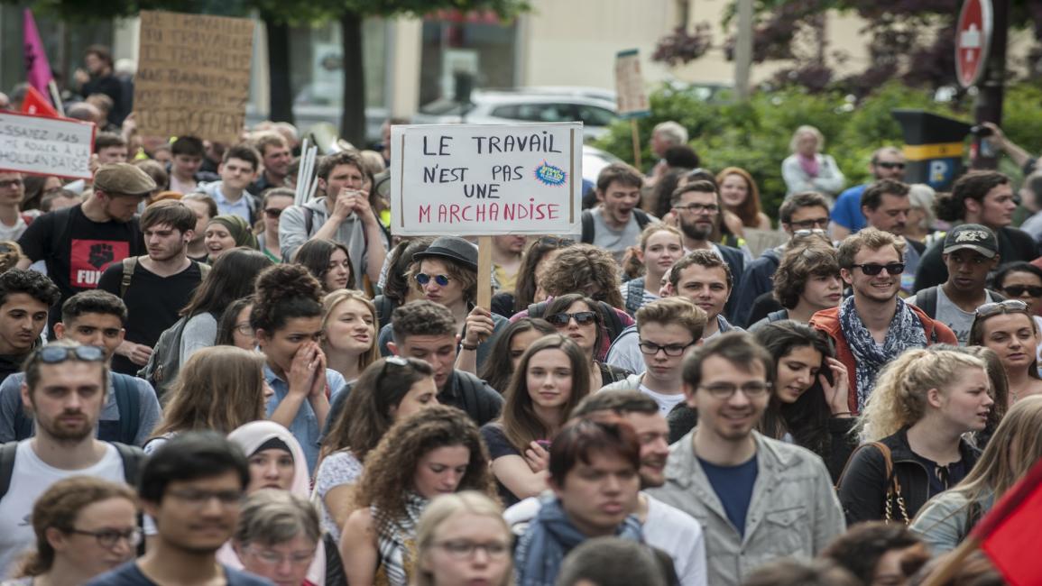 محتجون ضد قانون العمل الفرنسي