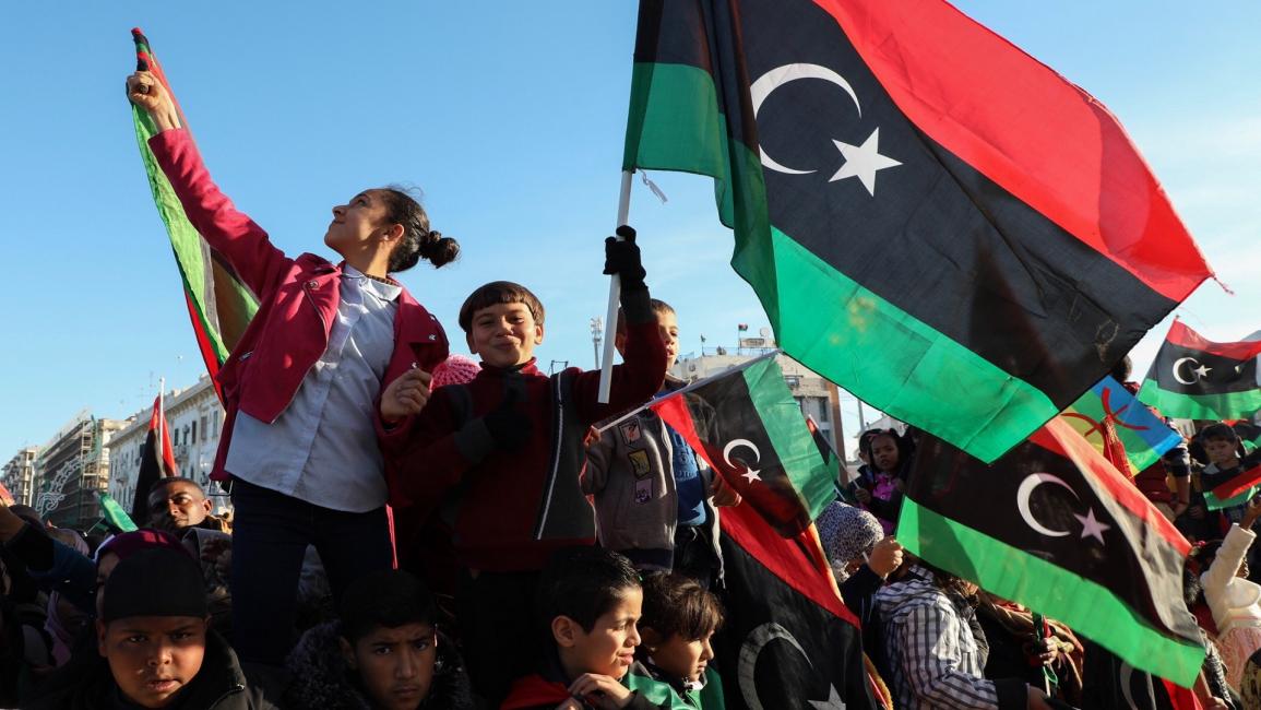 ليبيون في ليبيا - مجتمع