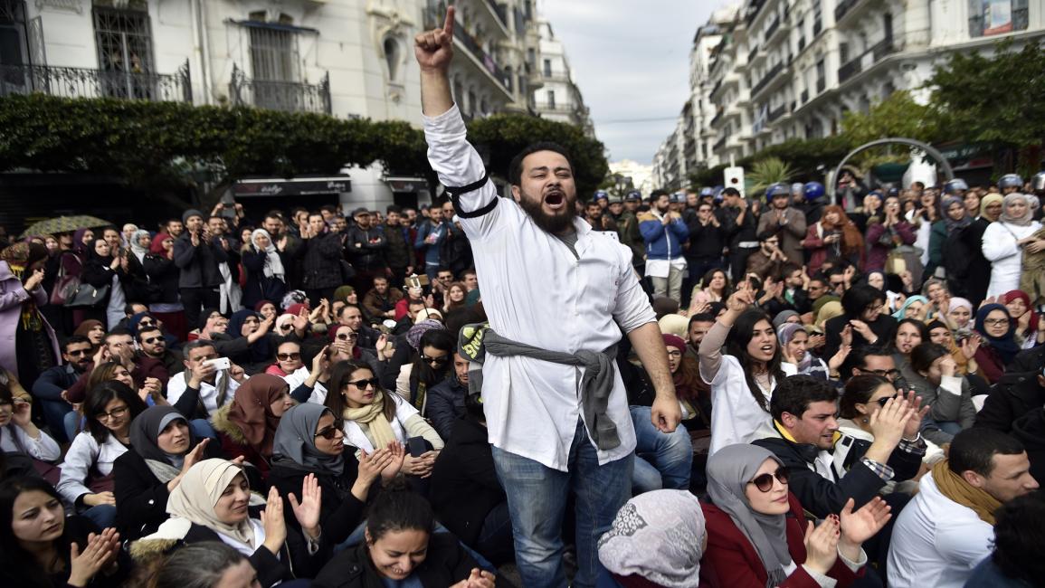 الاحتجاجات في الجزائر (رياض كرمادي/فرانس برس)