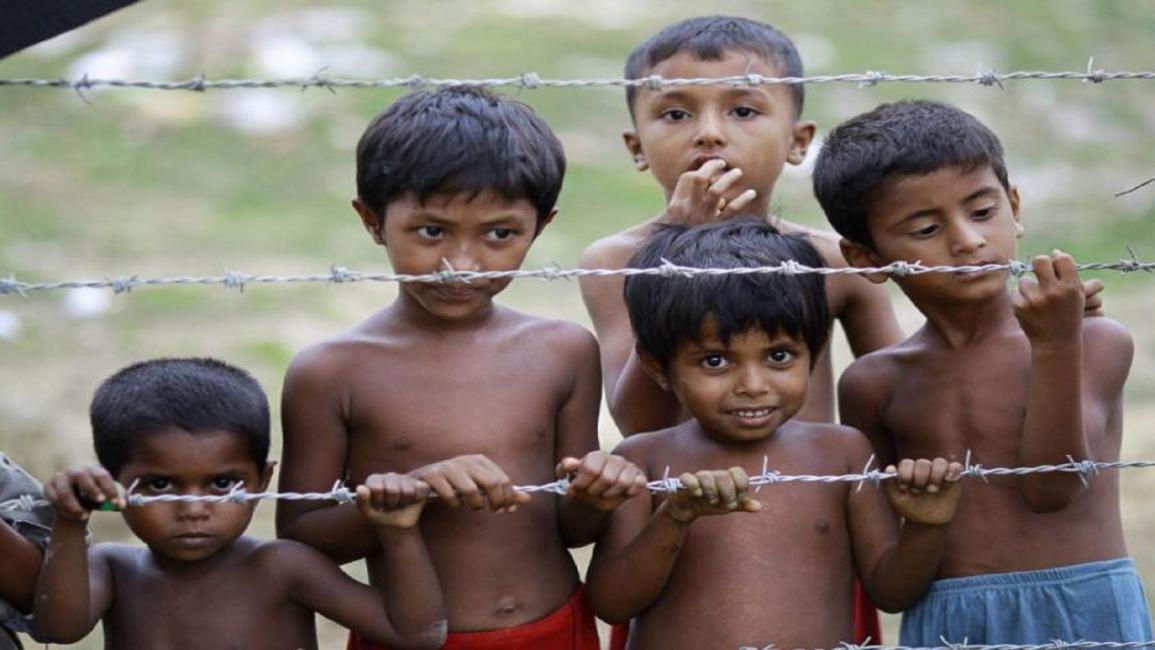 أطفال من الروهينغا في مخيمات التهجير ببنغلاديش(تويتر)