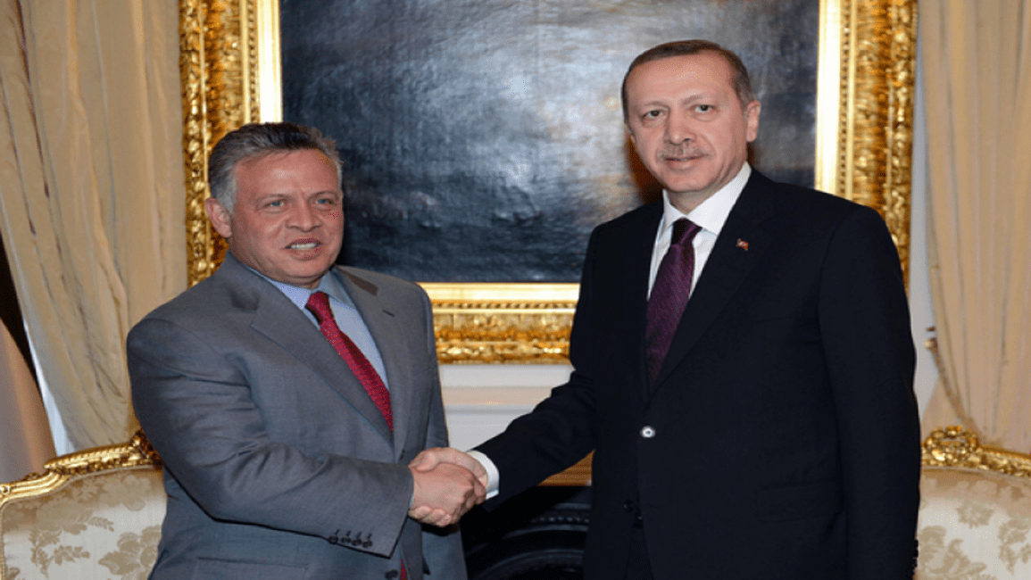 العاهل الأردني وأردوغان (Getty)