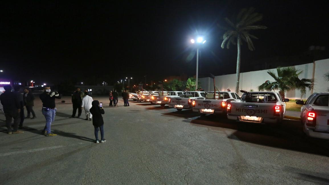 معدات لمكافحة كورونا في طرابلس (الأناضول)
