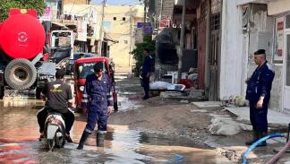 الدفاع المدني يتعامل مع الأضرار الناجمة عن إضطراب الطقس في العراق (فيسبوك)