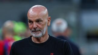 Getty-Stefano Pioli Head Coach of AC Milan looks on during the...