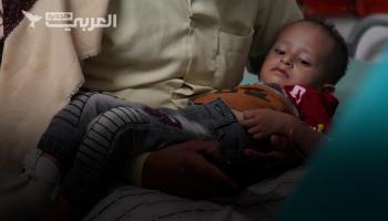 قذيفة حوثية تقتل طفلاً وتصيب 10 آخرين في تعز
