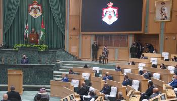 عبدالله الثاني في جلسة للبرلمان، نوفمبر 2021 (الأناضول)