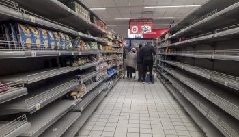 متاجر  تونس خالية من المواد الغذائية (getty)