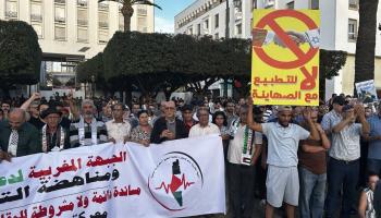 آلاف المغاربة يرفضون التطبيع (يونس يلدرم/الأناضول)