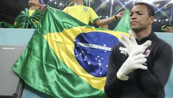 ديدا حارس مرمى منتخب البرازيل وميلان سابقاً (العربي الجديد/Getty)