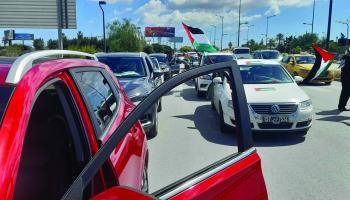 مسيرة سيارات في تونس تضامنا مع غزة، 1 مايو 2024 (العربي الجديد)