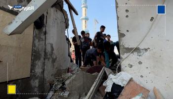 فلسطيني من غزة يروي استهداف منزله بصاروخ إسرائيلي 